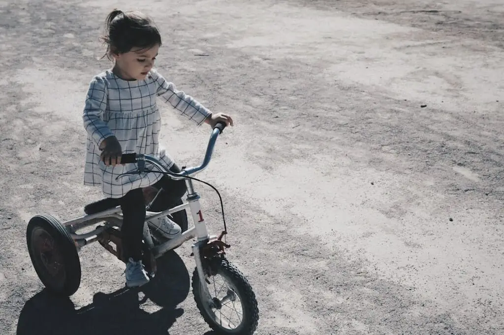 kids love bike
