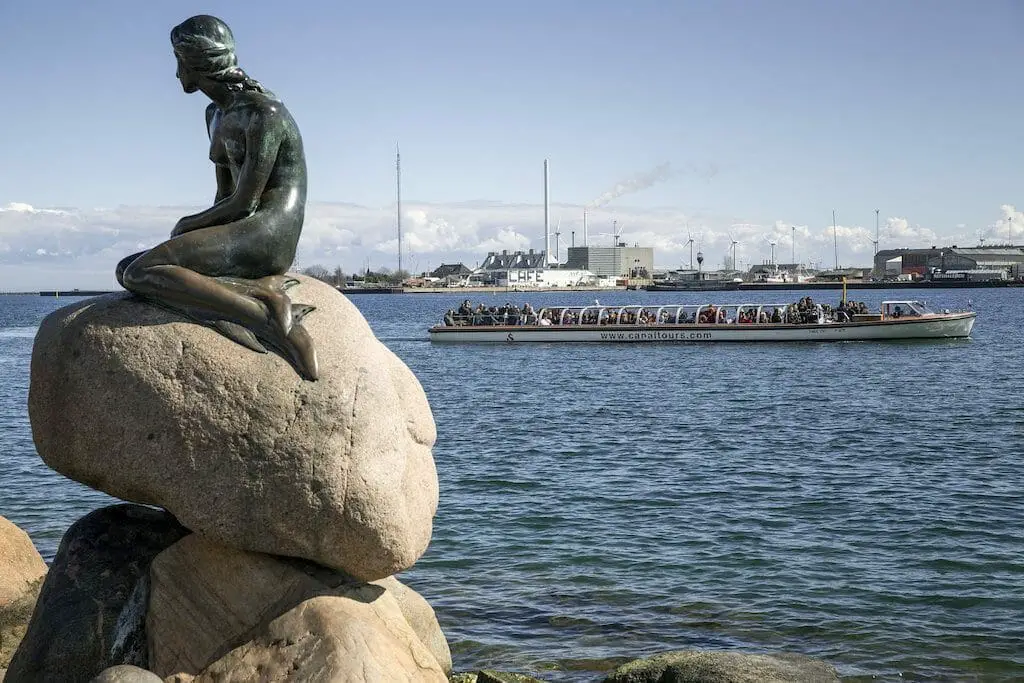 Little Mermaid Copenhagen Statue Facts and Real Story - Visit Boat Tour