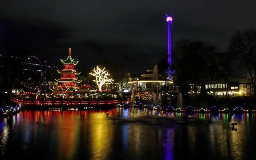 Tivoli at night